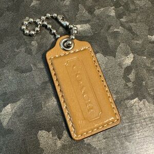 Coach 2.5” Large Smooth Patent Leather Key FOB Chain Charm Hang Tag Handbag Bag